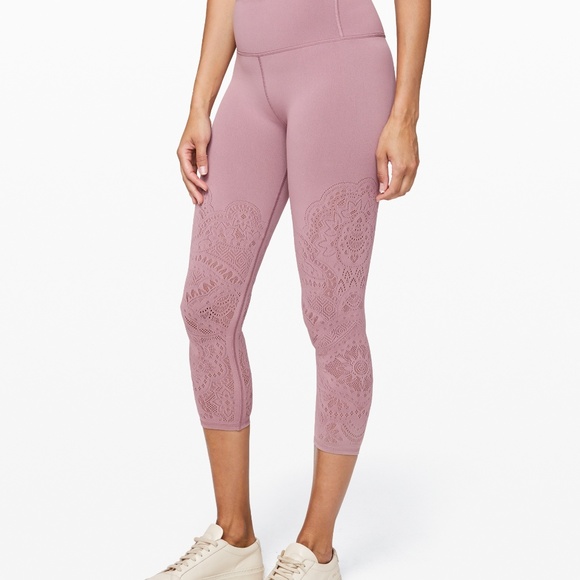 Lululemon 🥰 Reveal Crop Zen Expression 😘😍 - Picture 7 of 8